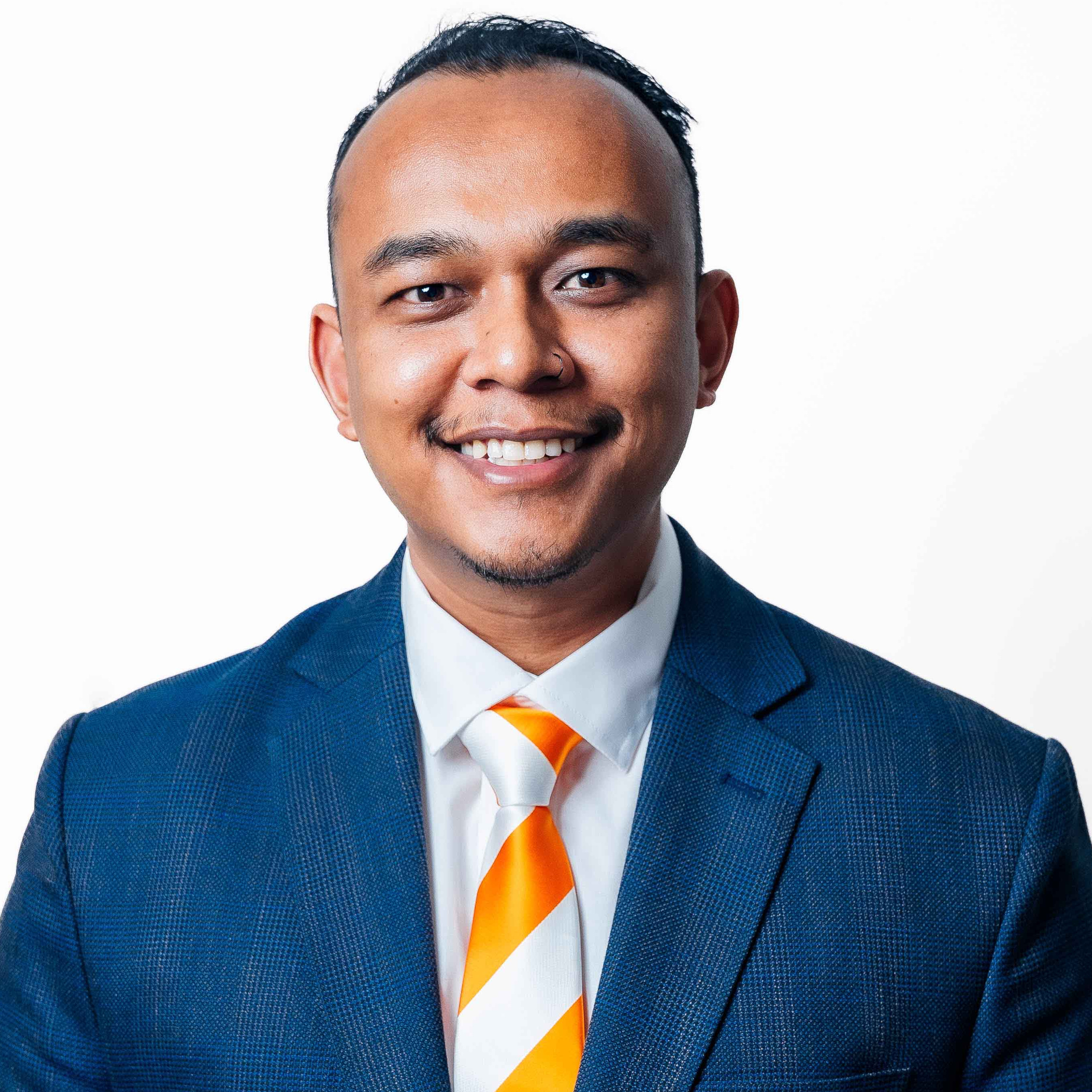  Sud Shrestha