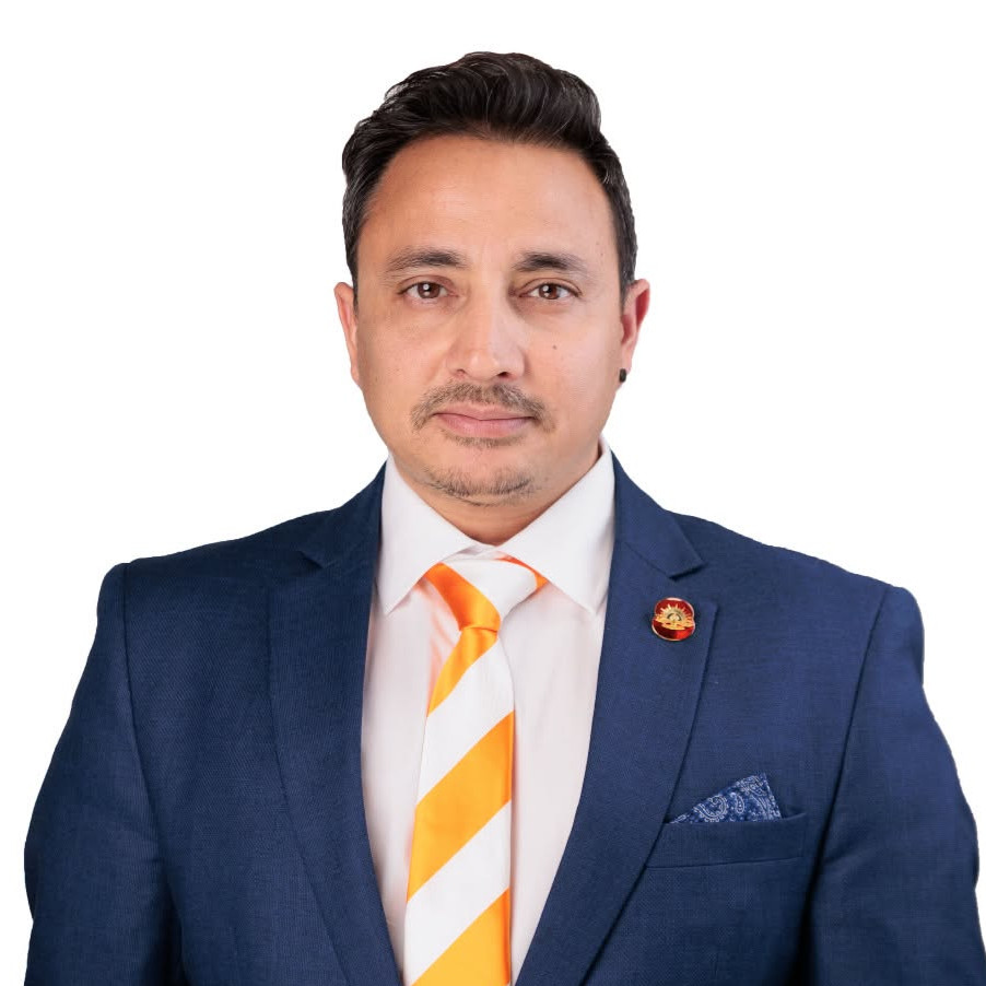  Aabhusan Jung (A...